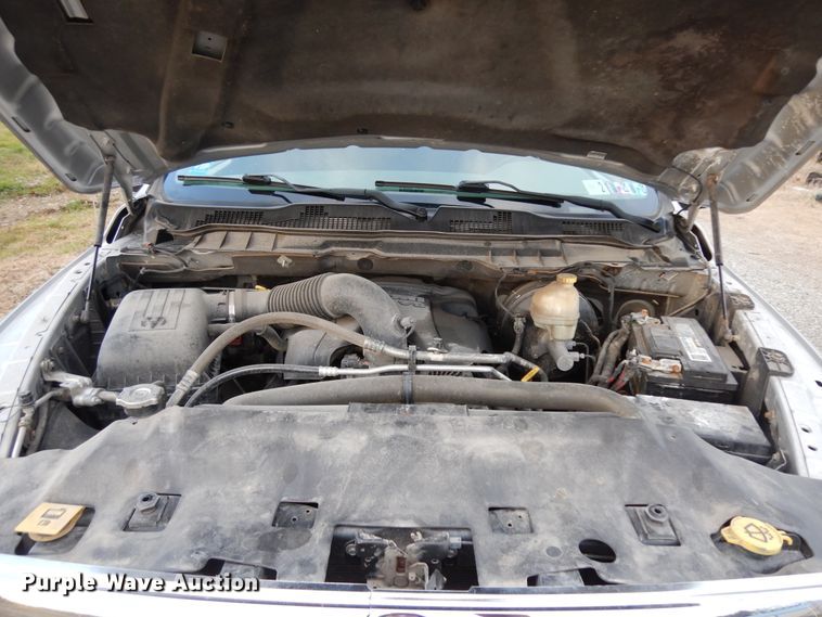 image for item DJ8033 2014 Dodge Ram 1500  Crew Cab pickup truck