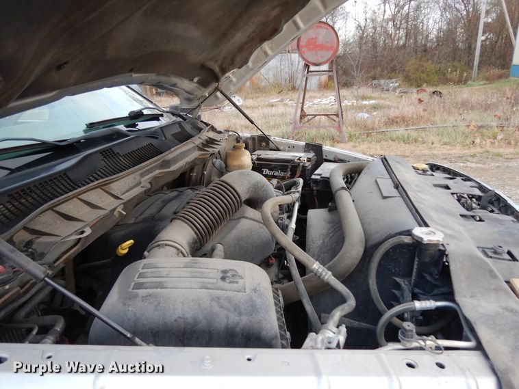 image for item DJ8033 2014 Dodge Ram 1500  Crew Cab pickup truck