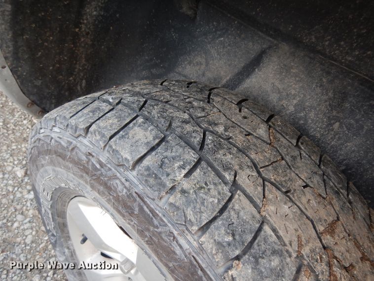 image for item DJ8033 2014 Dodge Ram 1500  Crew Cab pickup truck