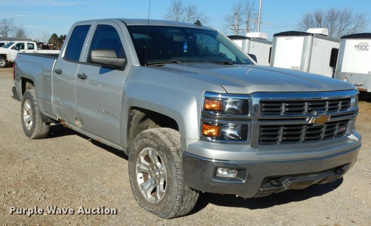 image for item DJ8041 2014 Chevrolet Silverado 1500  Double Cab pickup truck