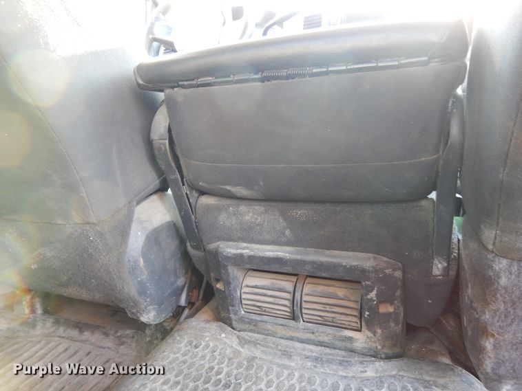 image for item DJ8042 2011 Dodge Ram 5500HD  Crew Cab truck cab and chassis