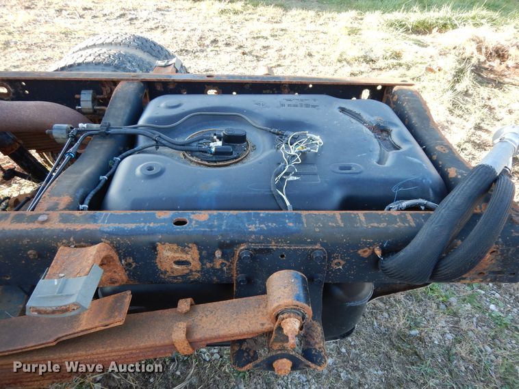 image for item DJ8042 2011 Dodge Ram 5500HD  Crew Cab truck cab and chassis