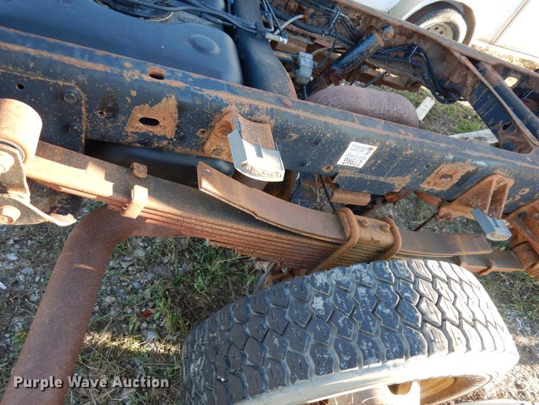 image for item DJ8042 2011 Dodge Ram 5500HD  Crew Cab truck cab and chassis