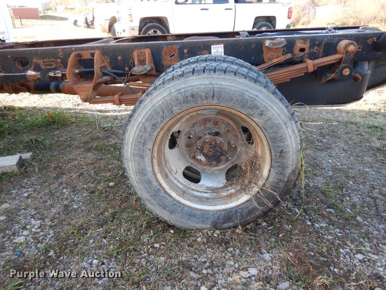 image for item DJ8042 2011 Dodge Ram 5500HD  Crew Cab truck cab and chassis