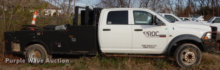 image for item DJ8064 2011 Dodge Ram 5500HD  flatbed truck