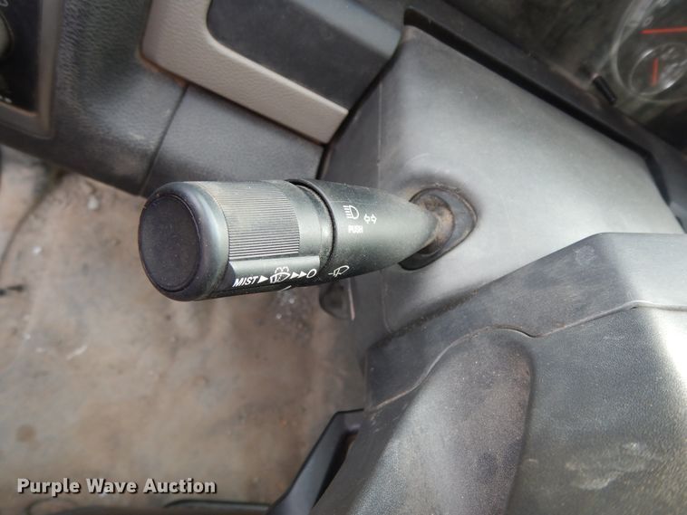 image for item DJ8064 2011 Dodge Ram 5500HD  flatbed truck