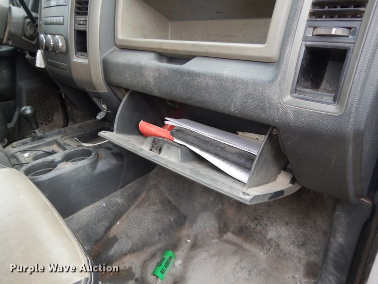 image for item DJ8064 2011 Dodge Ram 5500HD  flatbed truck