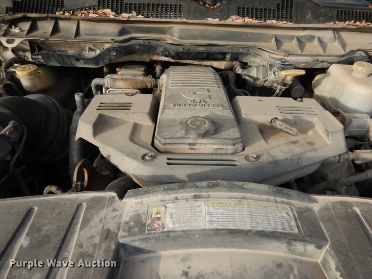 image for item DJ8064 2011 Dodge Ram 5500HD  flatbed truck