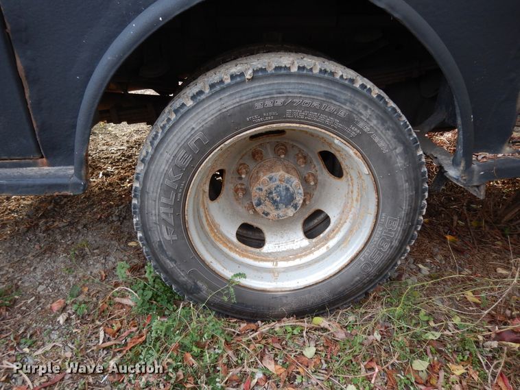 image for item DJ8064 2011 Dodge Ram 5500HD  flatbed truck