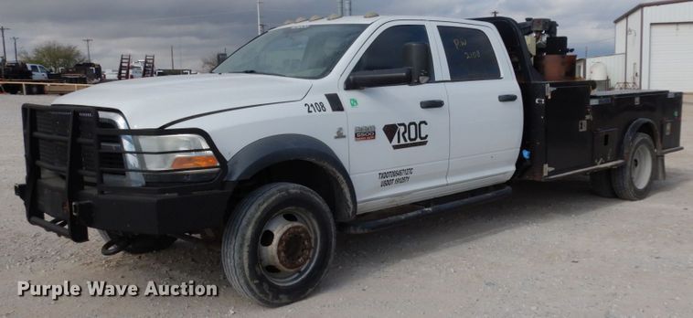 image for item DJ8082 2011 Dodge Ram 5500HD  Crew Cab flatbed truck