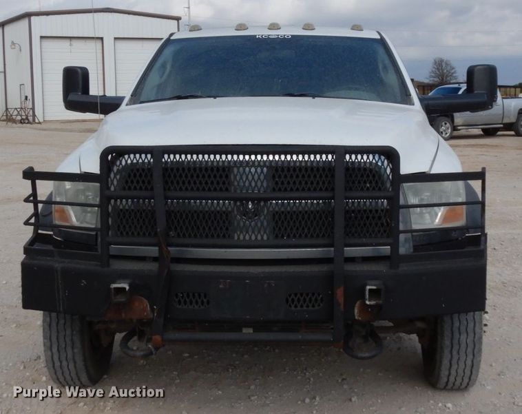 image for item DJ8082 2011 Dodge Ram 5500HD  Crew Cab flatbed truck