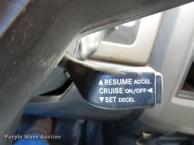 image for item DJ8082 2011 Dodge Ram 5500HD  Crew Cab flatbed truck