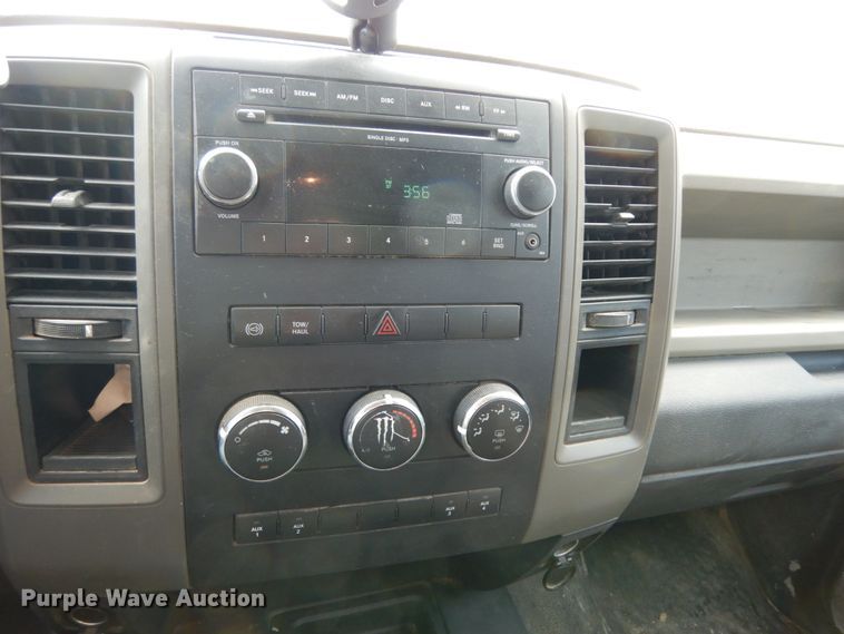 image for item DJ8082 2011 Dodge Ram 5500HD  Crew Cab flatbed truck