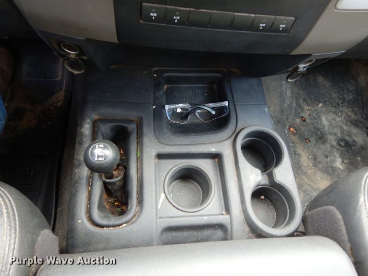 image for item DJ8082 2011 Dodge Ram 5500HD  Crew Cab flatbed truck