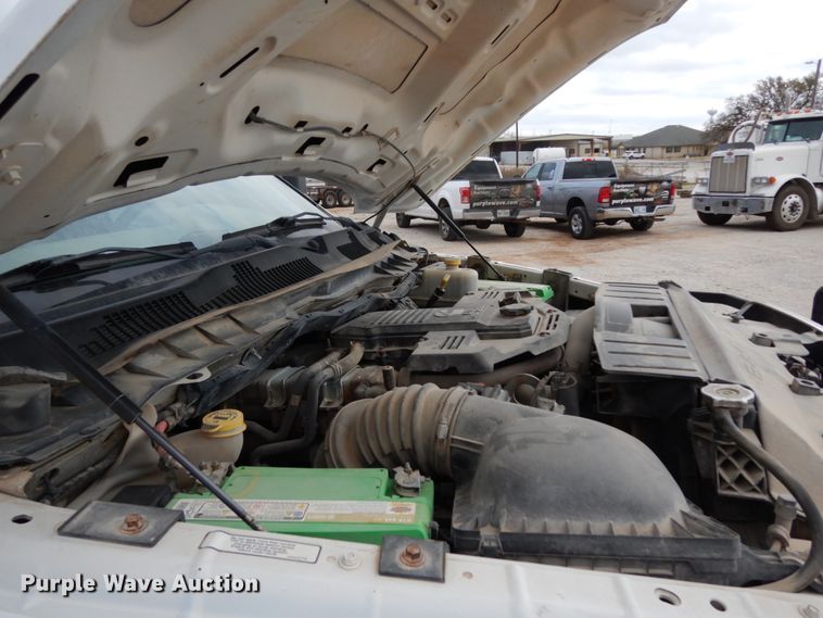 image for item DJ8082 2011 Dodge Ram 5500HD  Crew Cab flatbed truck