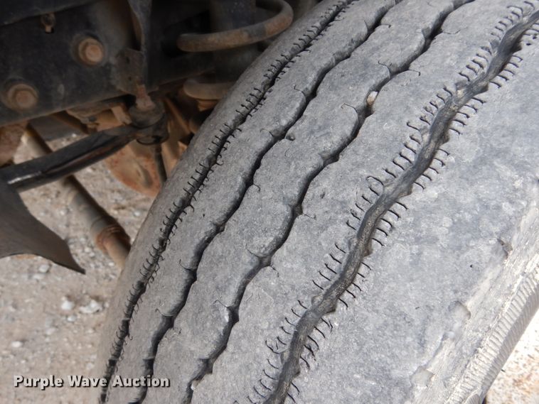 image for item DJ8082 2011 Dodge Ram 5500HD  Crew Cab flatbed truck