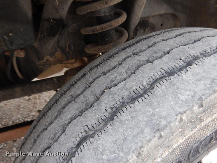 image for item DJ8082 2011 Dodge Ram 5500HD  Crew Cab flatbed truck