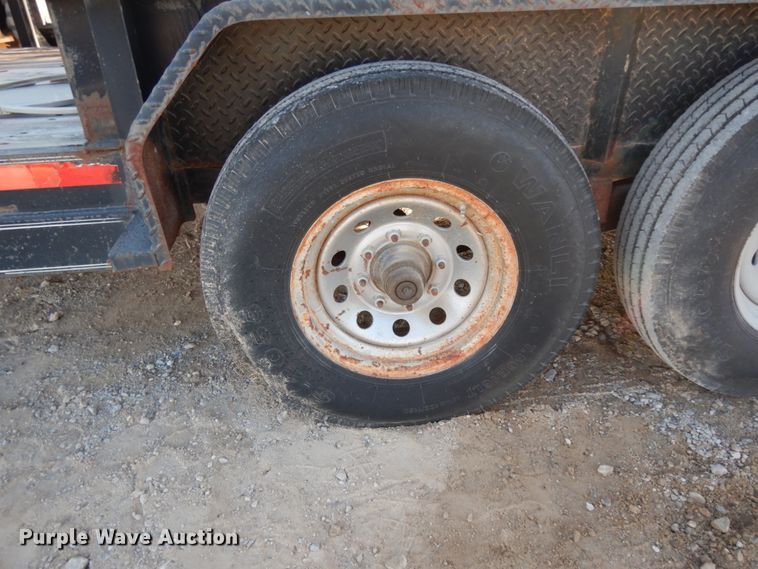 image for item DJ8085 2007 Apache utility trailer