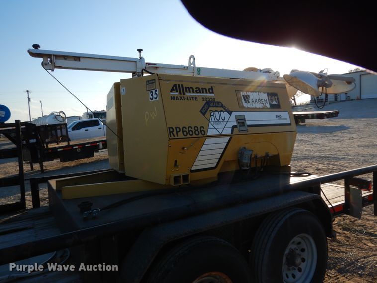 image for item DJ8085 2007 Apache utility trailer