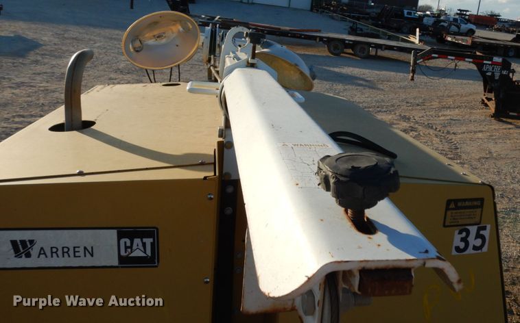 image for item DJ8085 2007 Apache utility trailer