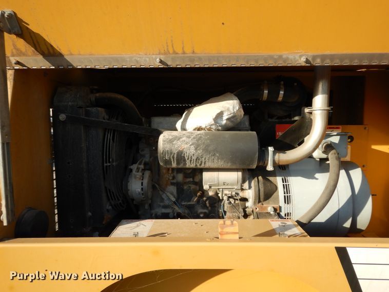 image for item DJ8085 2007 Apache utility trailer