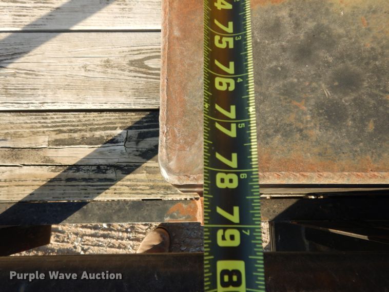 image for item DJ8085 2007 Apache utility trailer