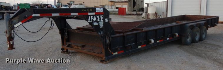 image for item DJ8089 2007 Apache equipment trailer