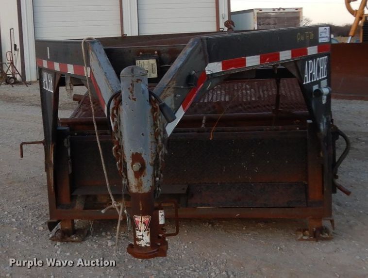 image for item DJ8089 2007 Apache equipment trailer
