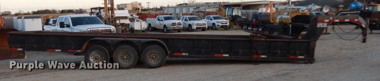 image for item DJ8089 2007 Apache equipment trailer