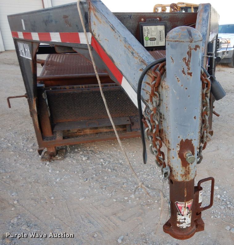 image for item DJ8089 2007 Apache equipment trailer