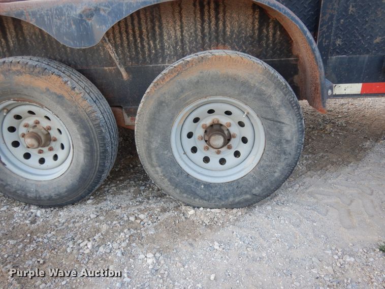 image for item DJ8089 2007 Apache equipment trailer