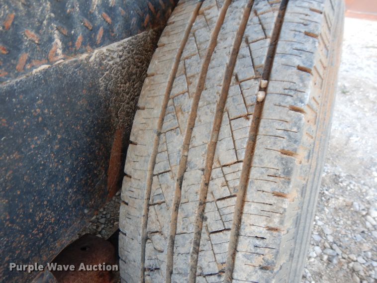 image for item DJ8089 2007 Apache equipment trailer