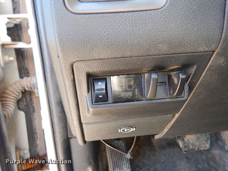 image for item DJ8094 2012 Dodge Ram 5500HD  Crew Cab flatbed truck