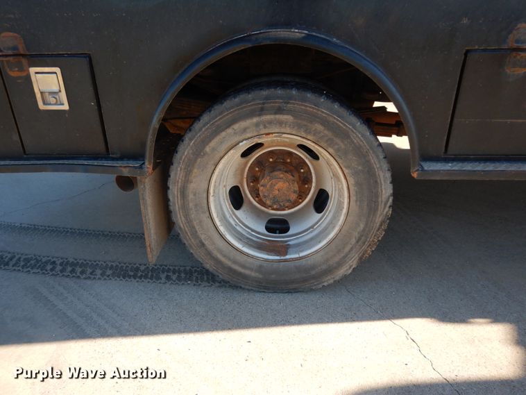 image for item DJ8094 2012 Dodge Ram 5500HD  Crew Cab flatbed truck