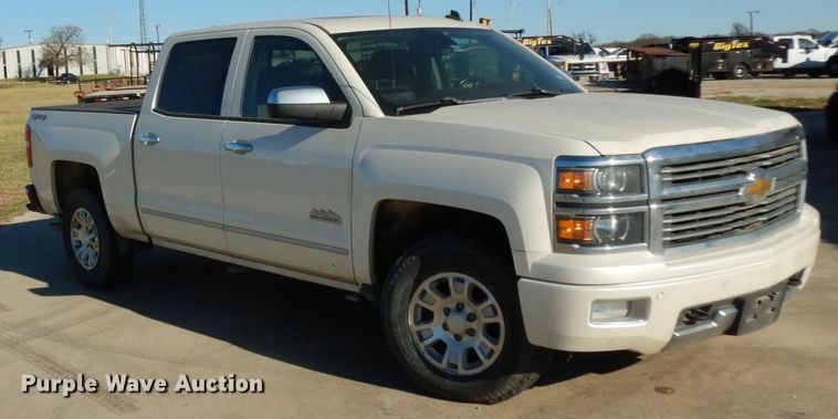 image for item DJ8096 2014 Chevrolet Silverado 1500  Crew Cab pickup truck