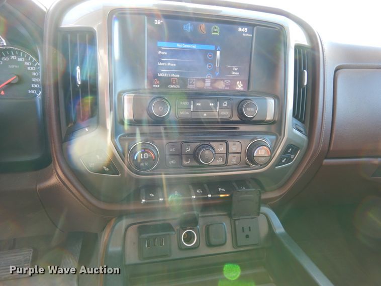 image for item DJ8096 2014 Chevrolet Silverado 1500  Crew Cab pickup truck