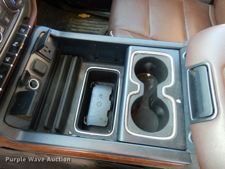 image for item DJ8096 2014 Chevrolet Silverado 1500  Crew Cab pickup truck