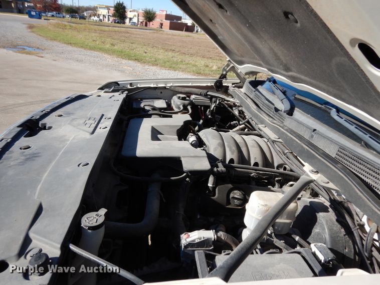 image for item DJ8096 2014 Chevrolet Silverado 1500  Crew Cab pickup truck