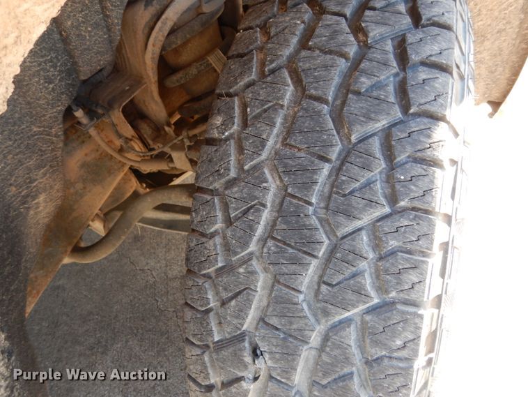 image for item DJ8096 2014 Chevrolet Silverado 1500  Crew Cab pickup truck