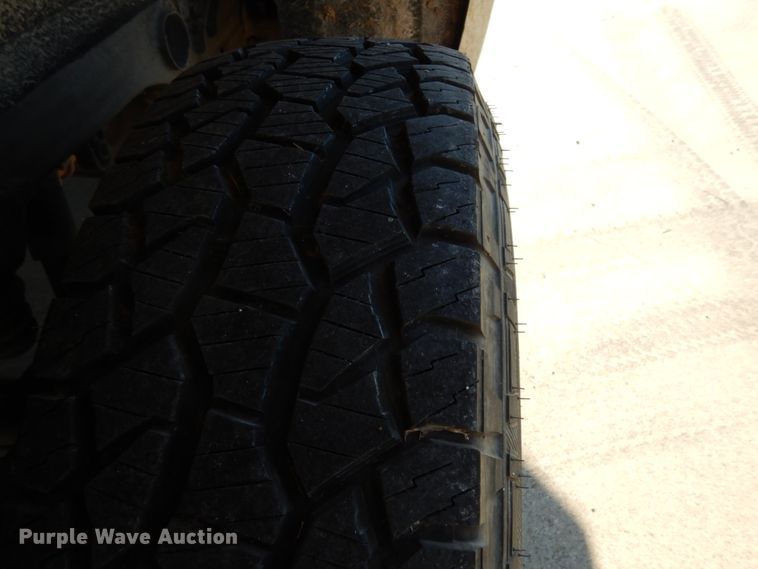 image for item DJ8096 2014 Chevrolet Silverado 1500  Crew Cab pickup truck