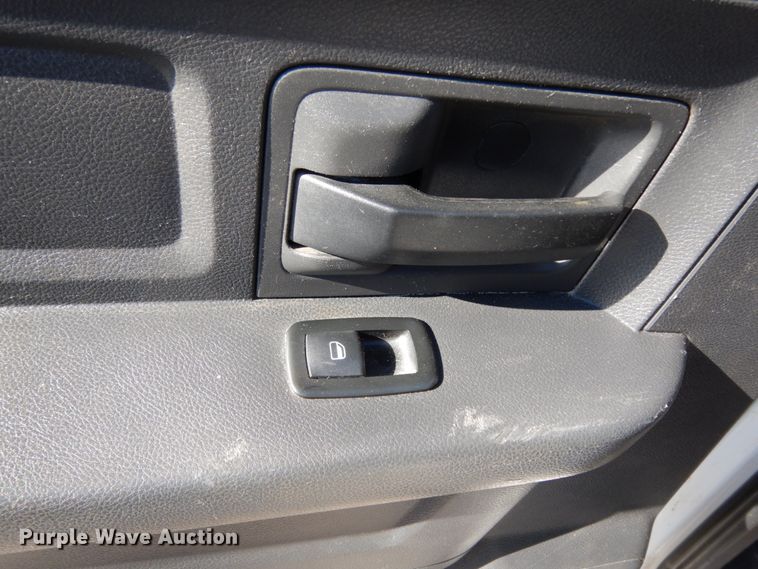 image for item DJ8098 2011 Dodge Ram 5500HD  Crew Cab flatbed truck