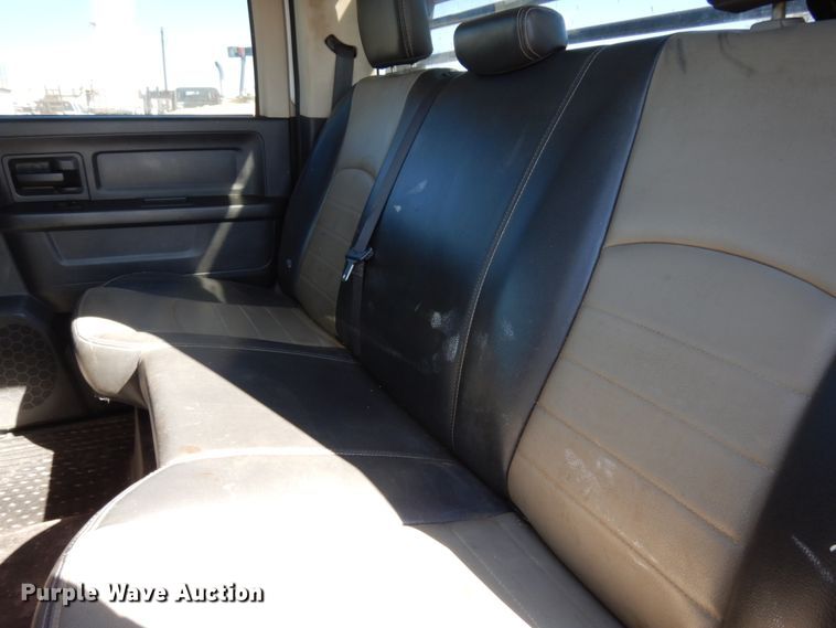 image for item DJ8098 2011 Dodge Ram 5500HD  Crew Cab flatbed truck