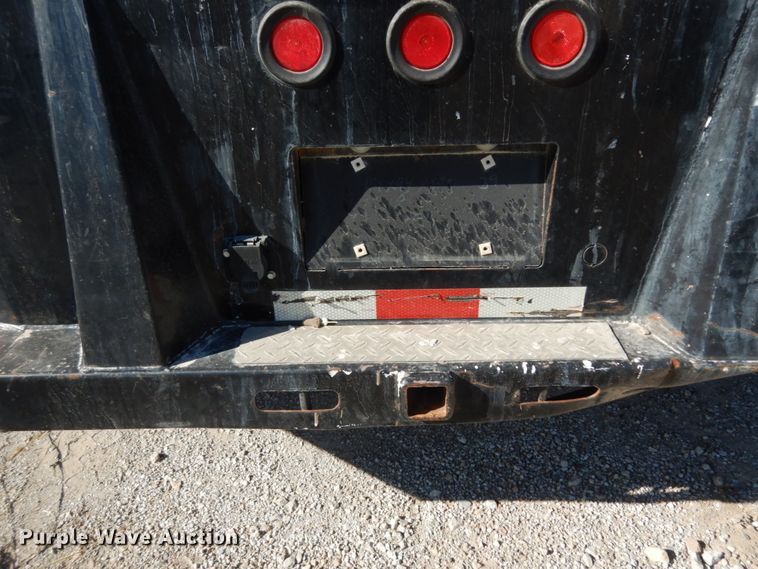 image for item DJ8098 2011 Dodge Ram 5500HD  Crew Cab flatbed truck