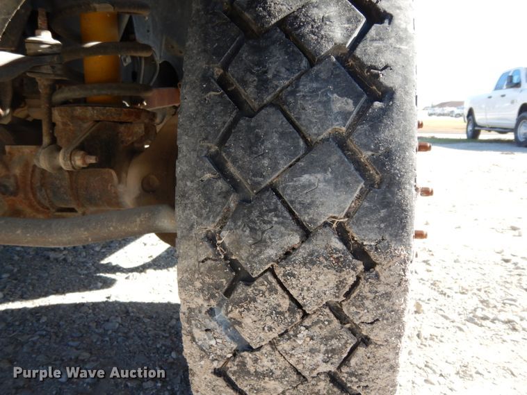 image for item DJ8098 2011 Dodge Ram 5500HD  Crew Cab flatbed truck