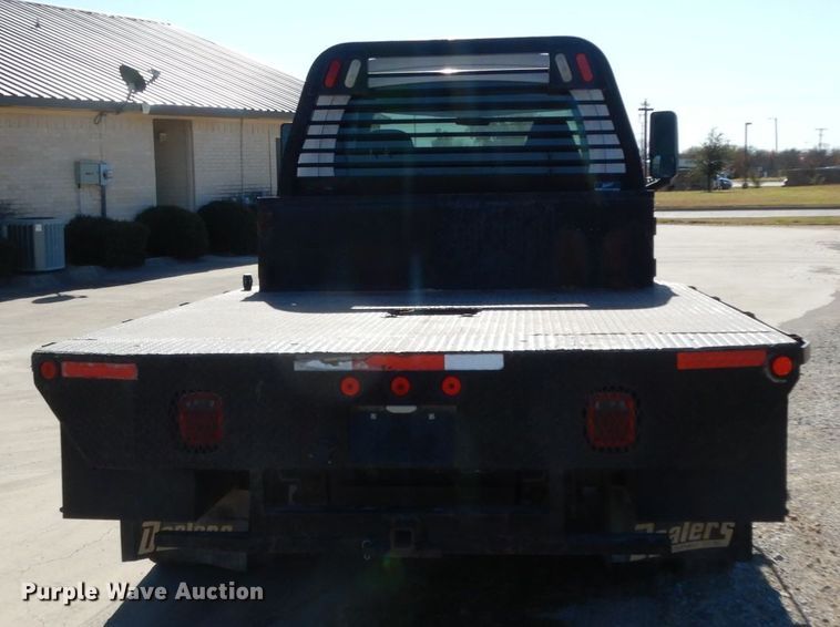 image for item DJ8109 2008 GMC C4500  Crew Cab flatbed truck
