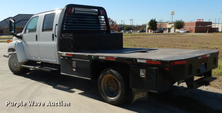image for item DJ8109 2008 GMC C4500  Crew Cab flatbed truck