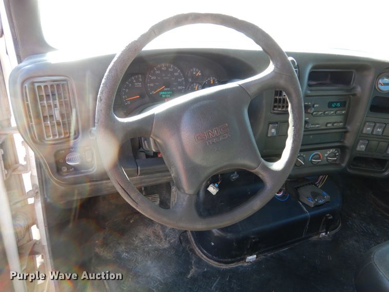 image for item DJ8109 2008 GMC C4500  Crew Cab flatbed truck