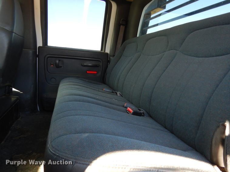 image for item DJ8109 2008 GMC C4500  Crew Cab flatbed truck