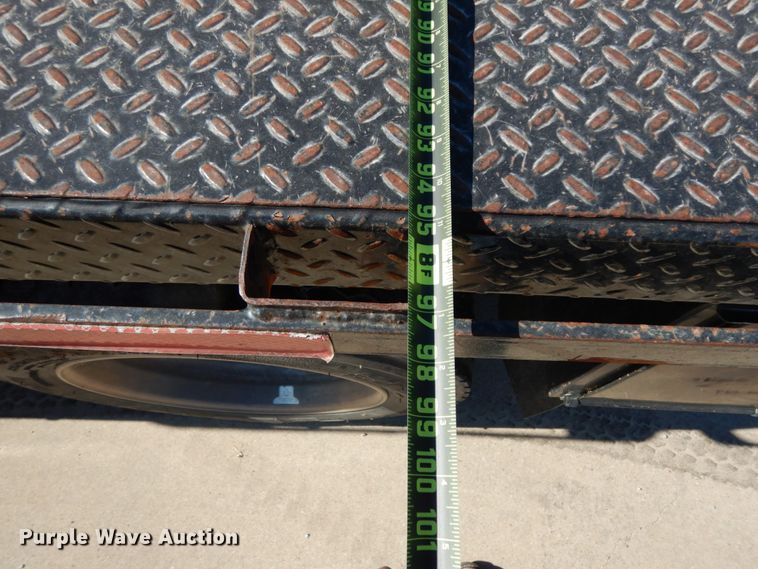 image for item DJ8109 2008 GMC C4500  Crew Cab flatbed truck