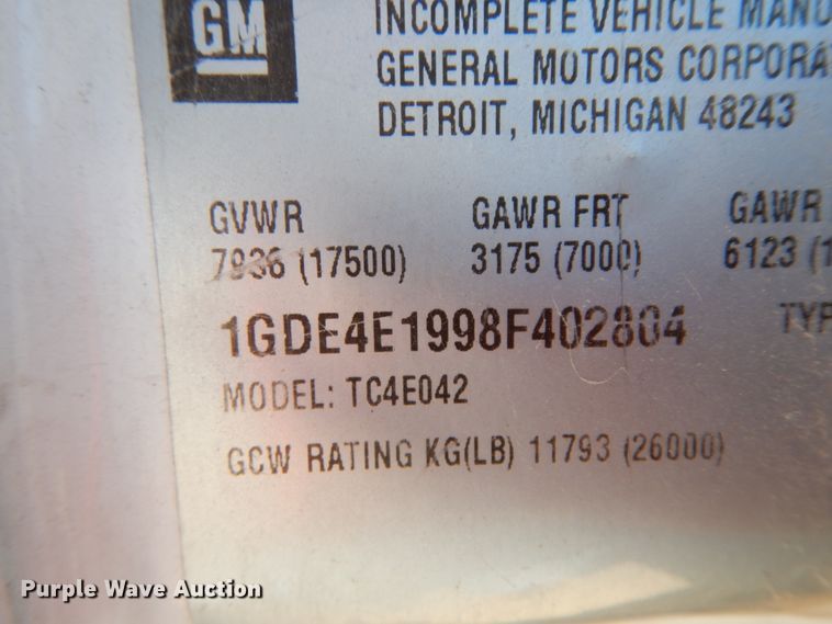 image for item DJ8109 2008 GMC C4500  Crew Cab flatbed truck